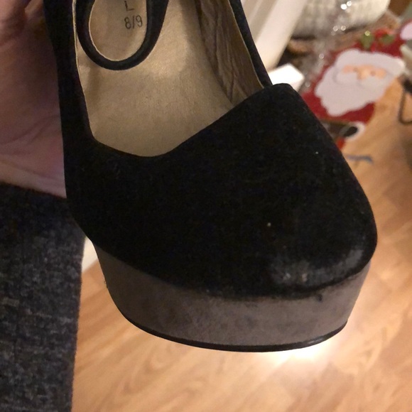 Platform Mary Janes 8/9 Black - Picture 4 of 7